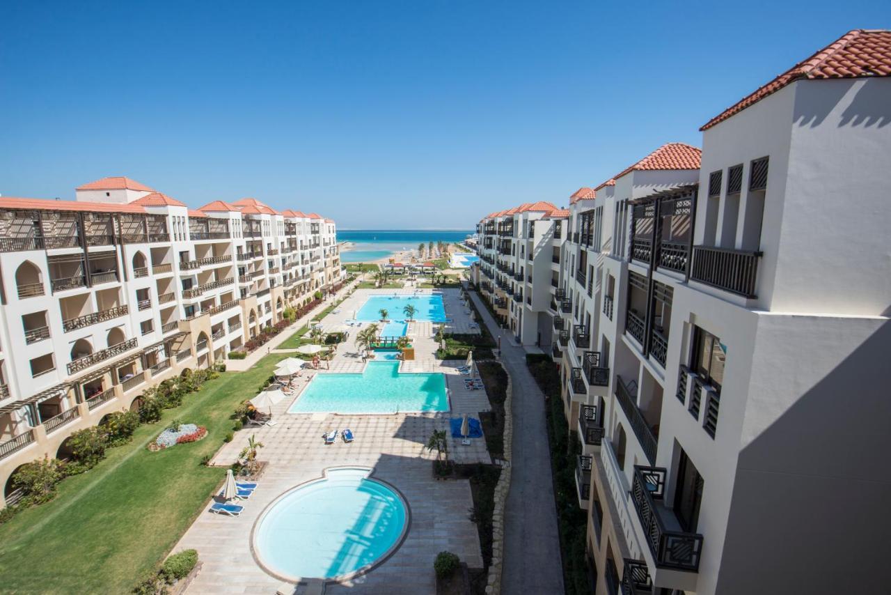 Premium Sea View 2 Bedrooms 2 Bathrooms Apartment Located Within Gravity Hotel & Aquapark Gurdaka Kültér fotó