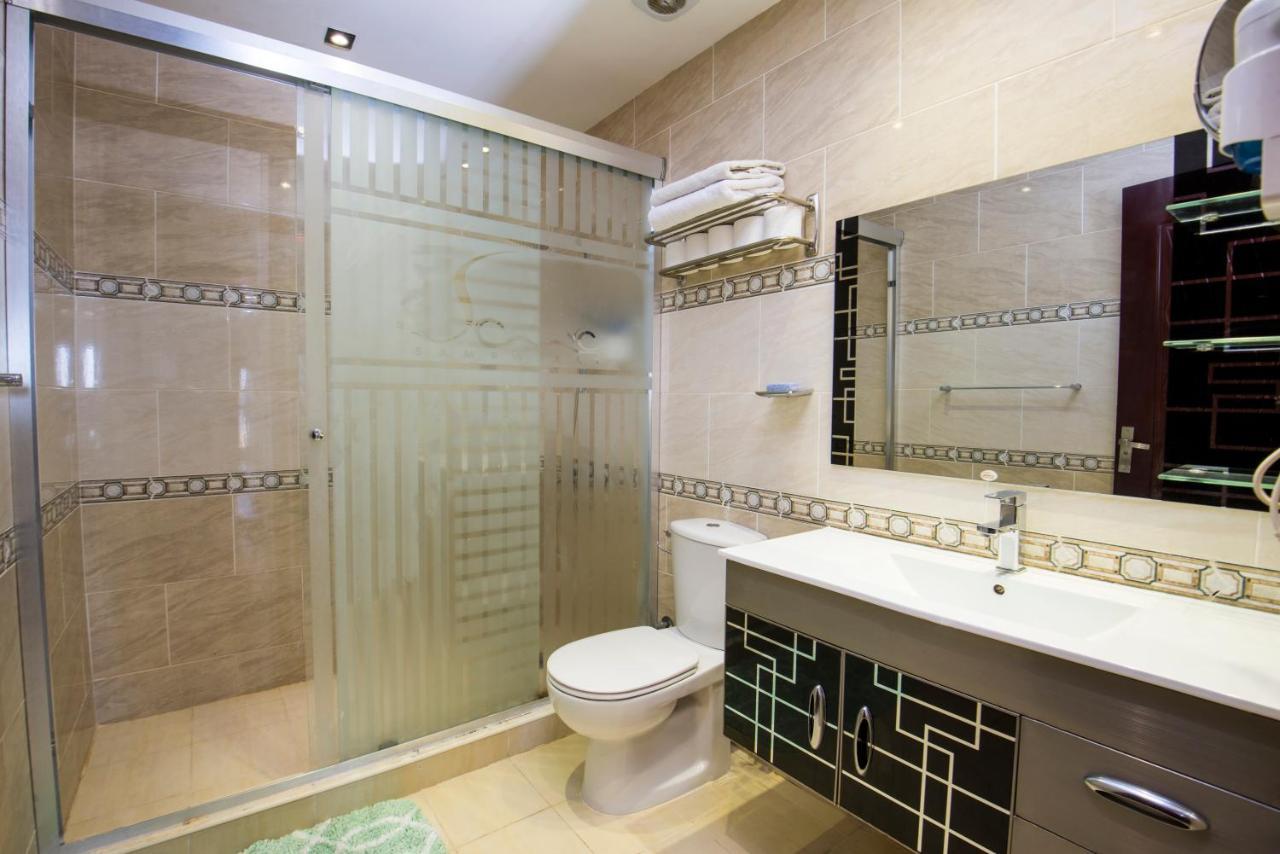 Premium Sea View 2 Bedrooms 2 Bathrooms Apartment Located Within Gravity Hotel & Aquapark Gurdaka Kültér fotó